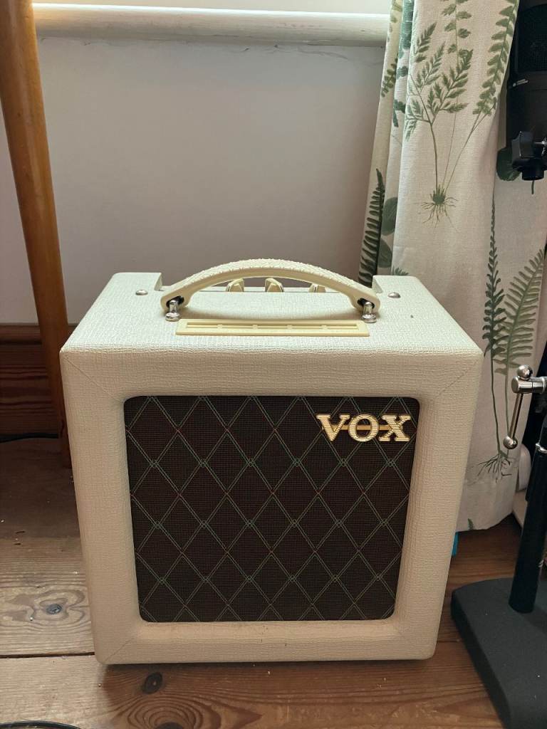 Vox AC4TV