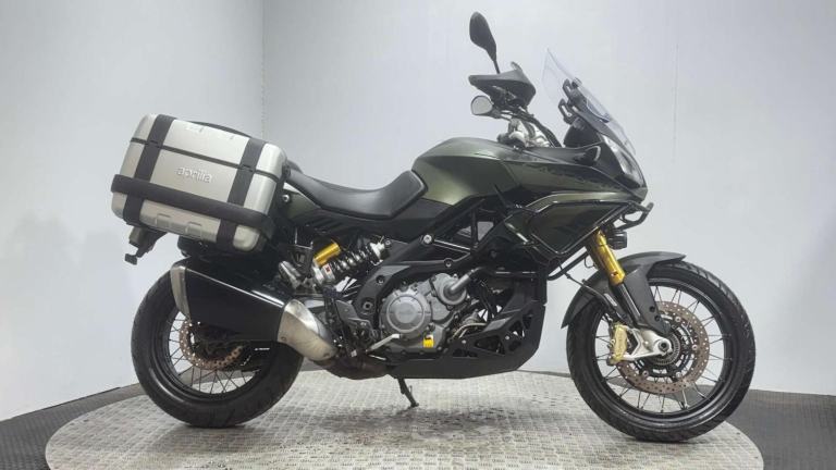 Aprilia Caponord 2017 ONLY 30K 1 OWNER FULLY KITTED ADVENTURE BIKE 1200CC VTWIN