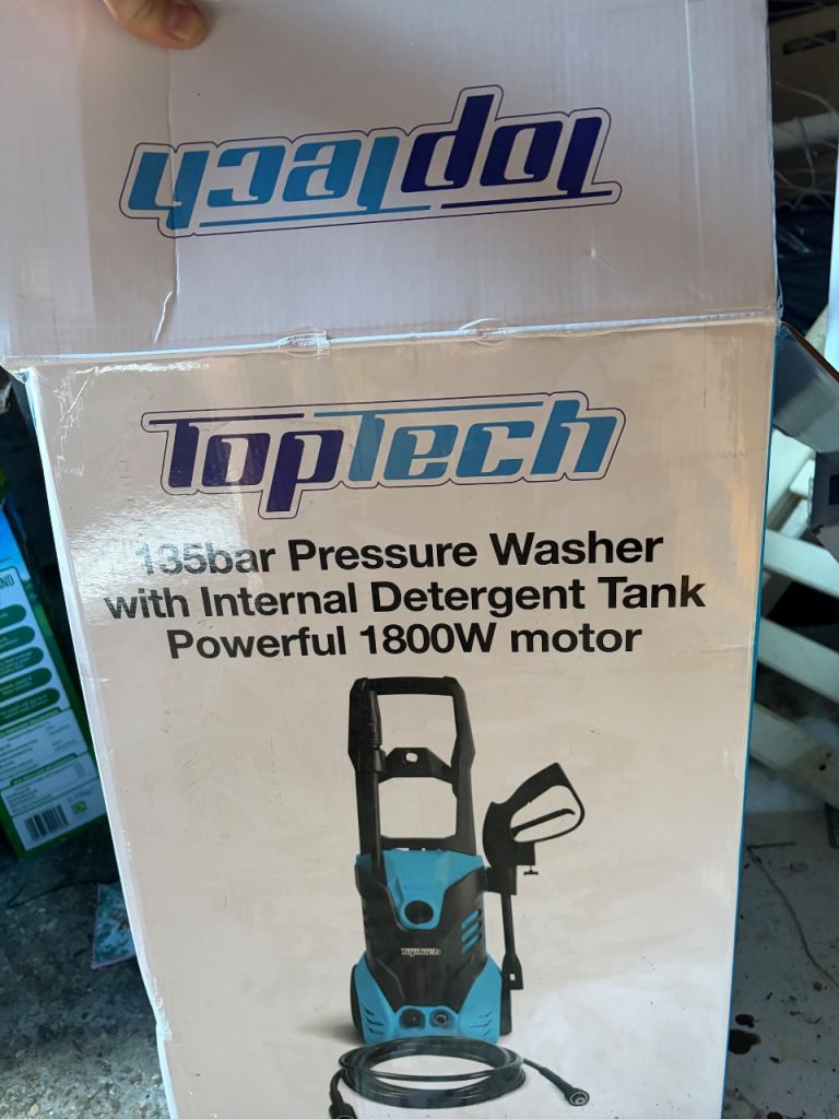 Top tech pressure washer