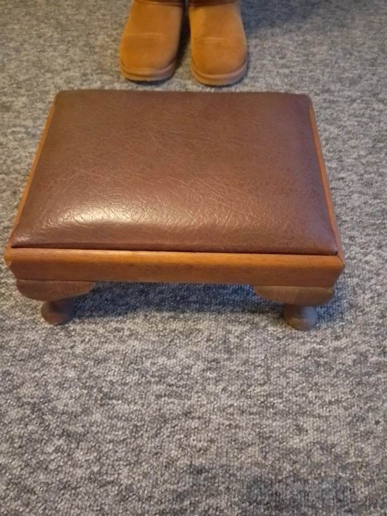 *Free*  Nice little Foot Stool * Message me on the day you can collect *sorry no holding for days* 