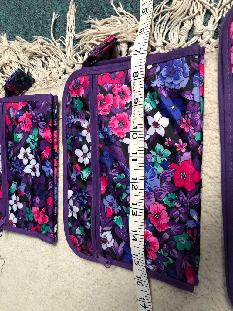 3 different size wash bags 