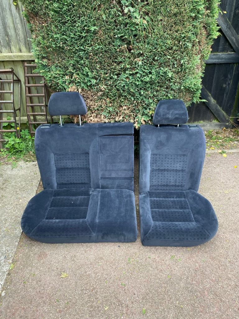 Mark 4 Golf - Rear Seat Set 