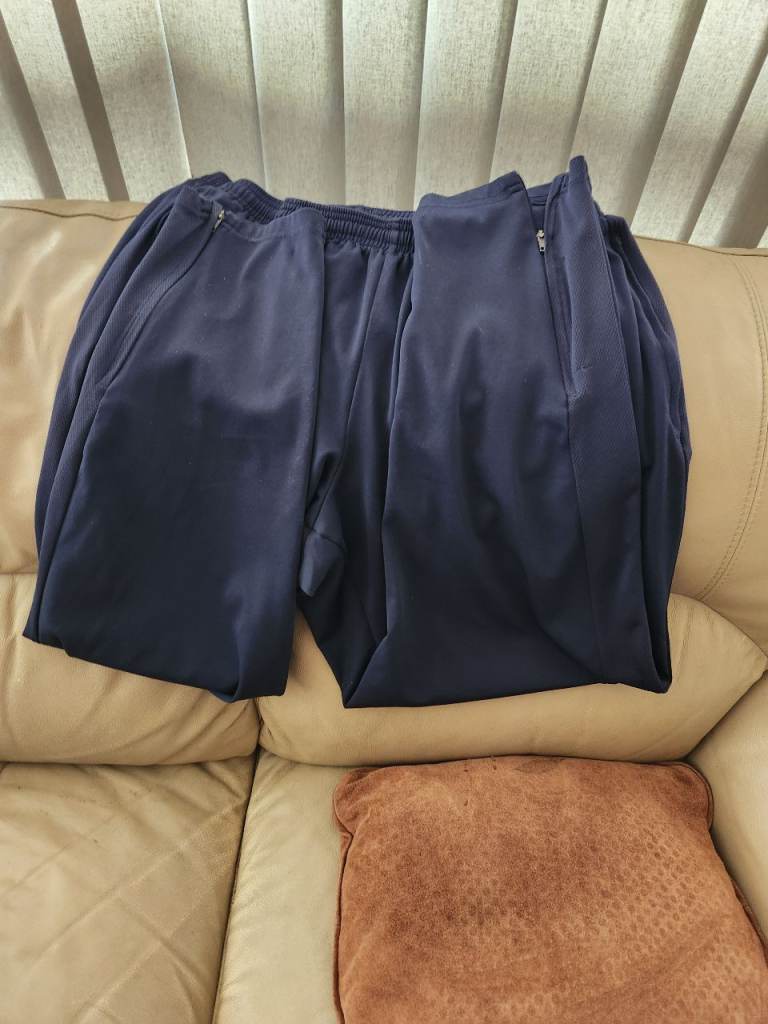 Nike Men's Navy Blue Jogging Bottoms - Good Condition