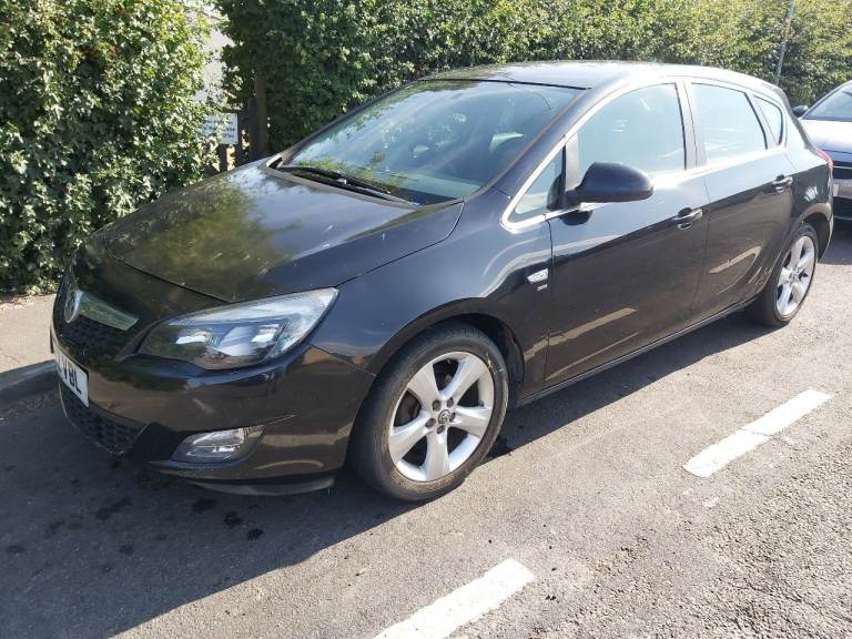 2012 vauxhall astra 1.6sri 