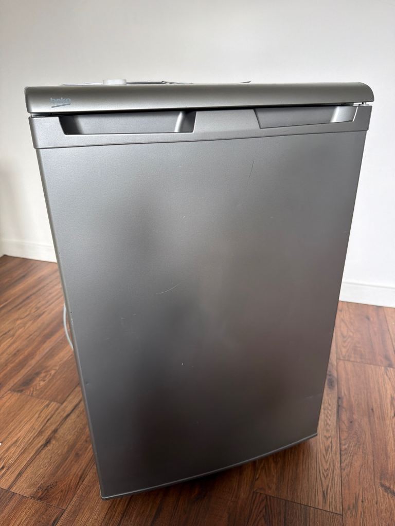Beko Freezer 85L