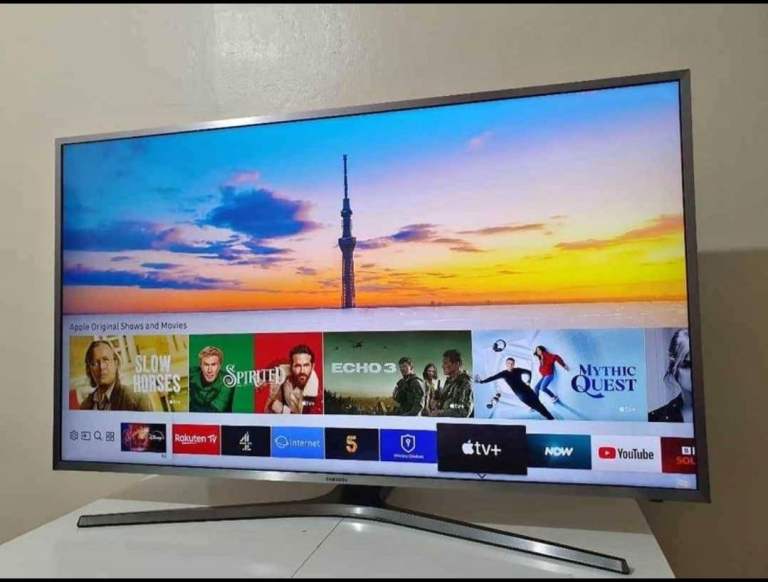 40"SAMSUNG 4K ULTRA UHD SMART LED WIFI TV WITH REMOTE STAND APPS 115£