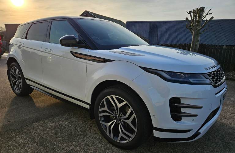 Jan 2020 Range Rover Evoque R-Dynamic 2.0 D180 HSE 5dr Automatic