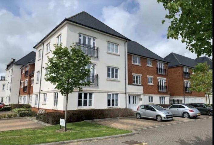 Double room for rent in Horsham