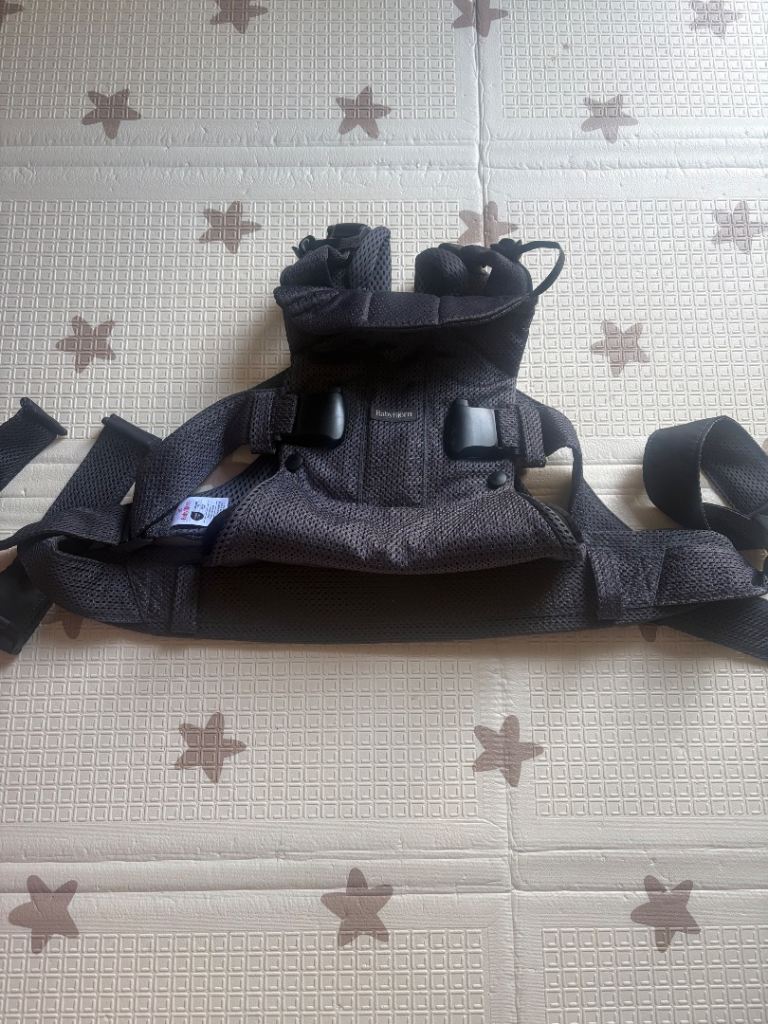 Baby Bjorn Air Baby Carrier 