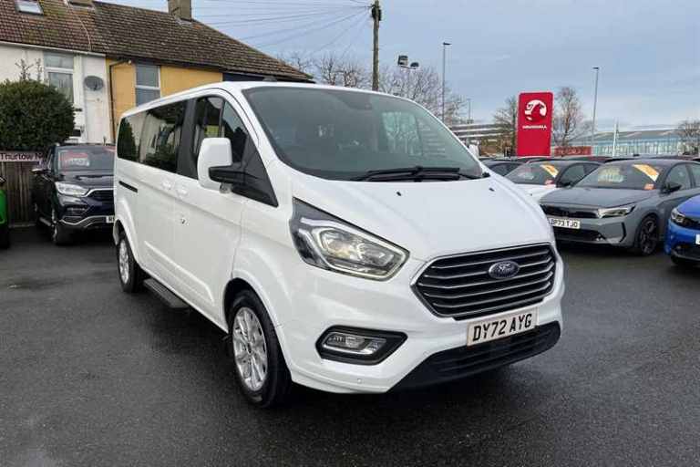 2022 Ford Tourneo Custom L2 320 Titanium 2.0 Diesel Automatic Start/Stop (130ps) Minibus Diesel A...