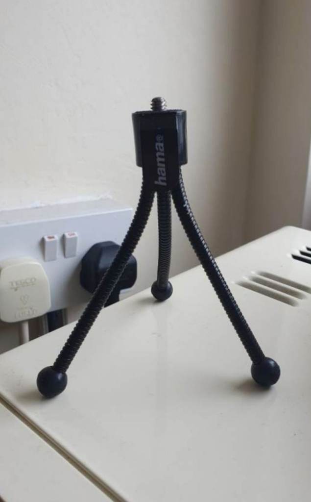 MINI CAMERA TRIPOD