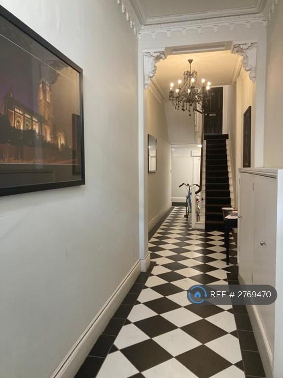 1 bedroom flat in Huskisson St, Liverpool, L8 (1 bed) (#2769470)