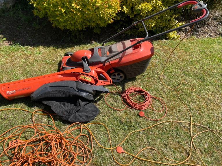 Flymo Lawn Mower + Garden Vac + Extension Lead