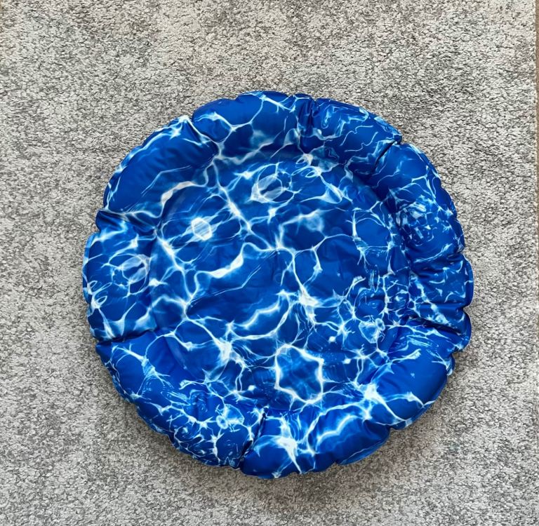 Cooling pet mat for cats/small dogs