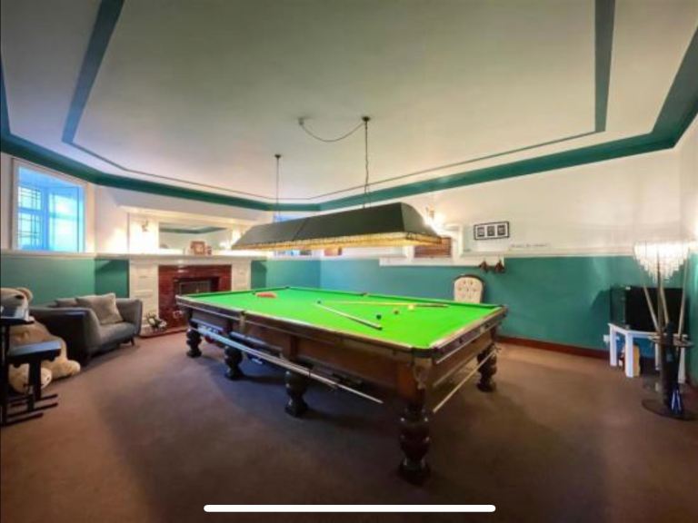 Vintage snooker table light 