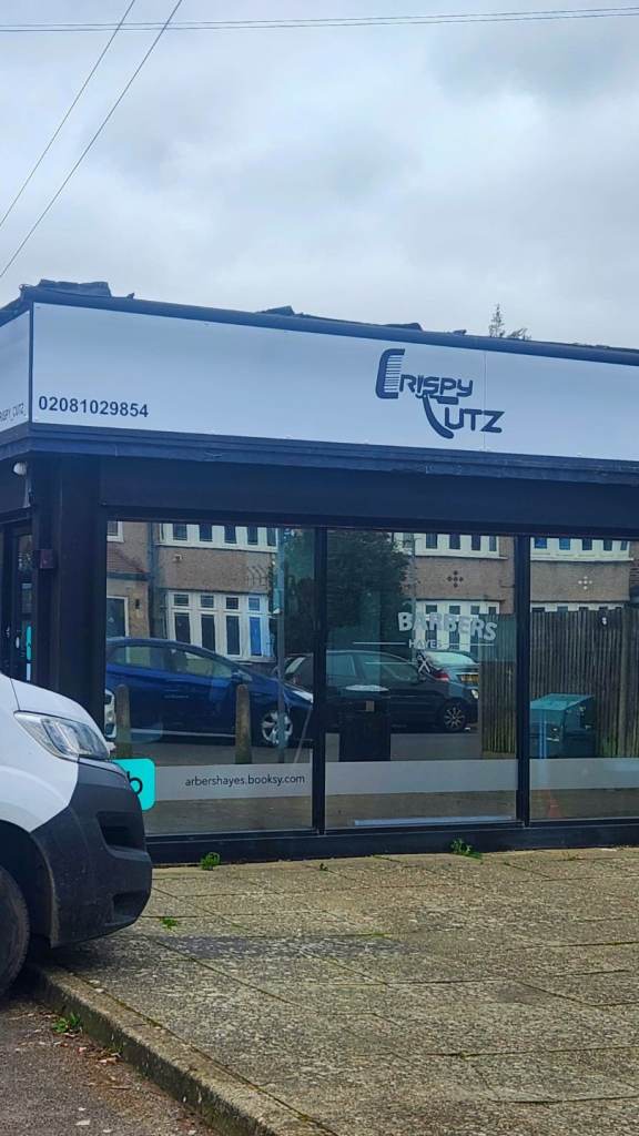 Barber shop for rent