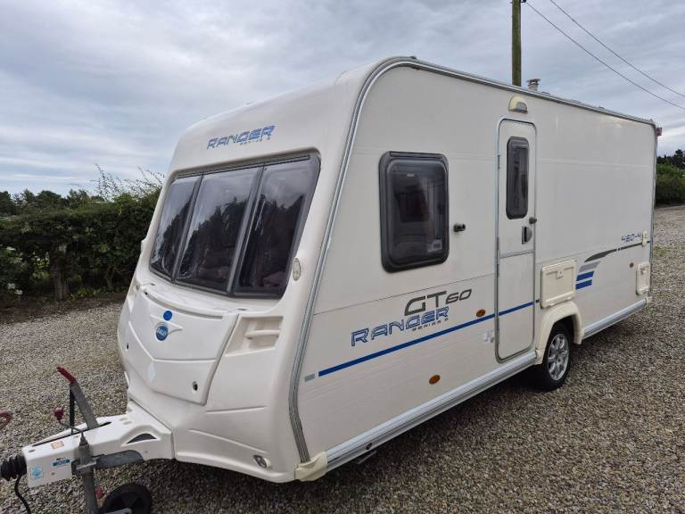Bailey ranger gt 2009 caravan  4 berth fixed bed 