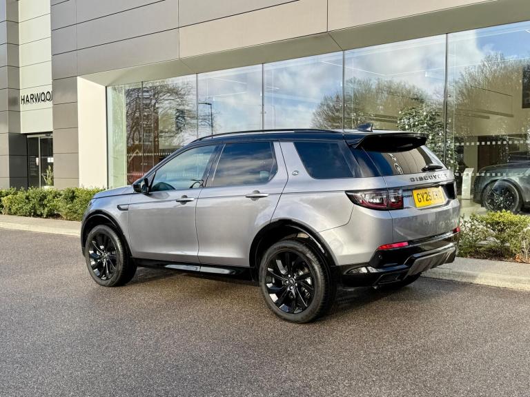 2025 Land Rover Discovery Sport 2.0 D200 Dynamic SE 5dr Auto [7 Seat] ESTATE DIESEL Automatic