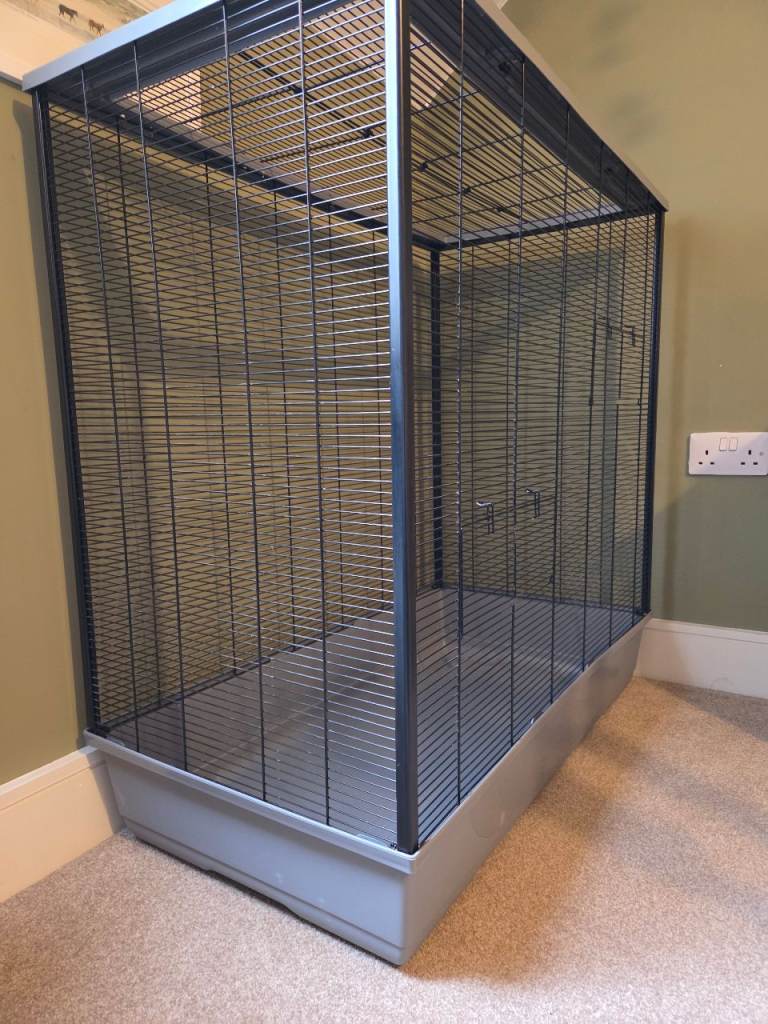 Large rat cage, bedding and accessories