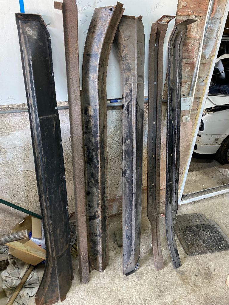 MGB MGB-GT MGC outer sills ,Inner sills & castle rails 