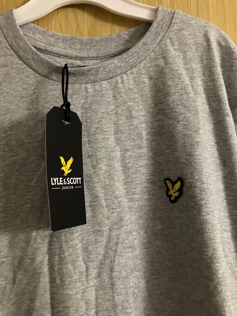 Lyle & Scott t shirt - Brand new 