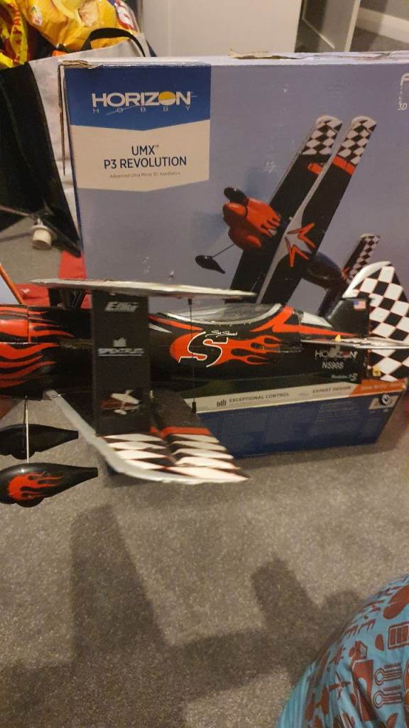 Rc Plane UMX P3 Revolution