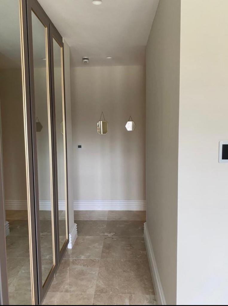 2 bedroom,one ensuite NW4