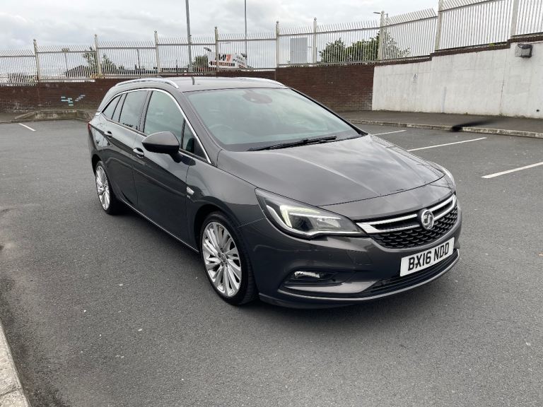 2016 VAUXHALL ASTRA CDTI SRI NAV ESTATE IMMACULATE CONDITION 
