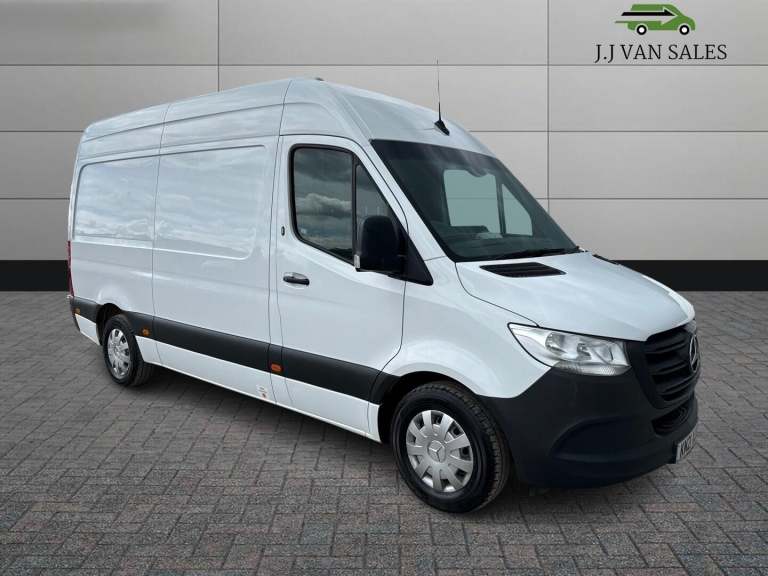  Mercedes-Benz Sprinter 2.0 315 CDI Progressive RWD L2 H2 Euro 6 (s/s) 5dr Diesel Manual