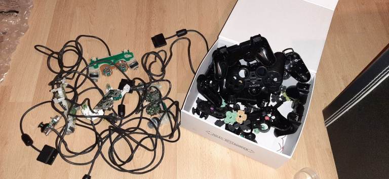 PS2 controller parts for spares/repair