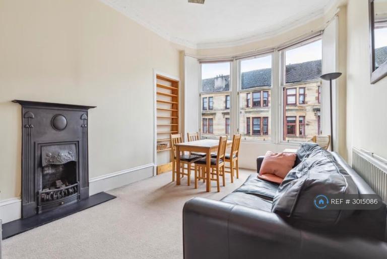 2 bedroom flat in White St, Glasgow, G11 (2 bed) (#3015086)