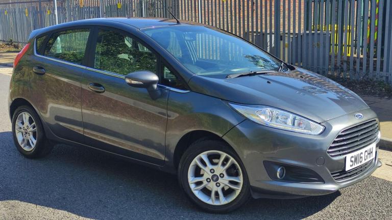 2016 Ford Fiesta 1.0T EcoBoost Zetec Euro 6 (s/s) 5dr HATCHBACK Petrol Manual