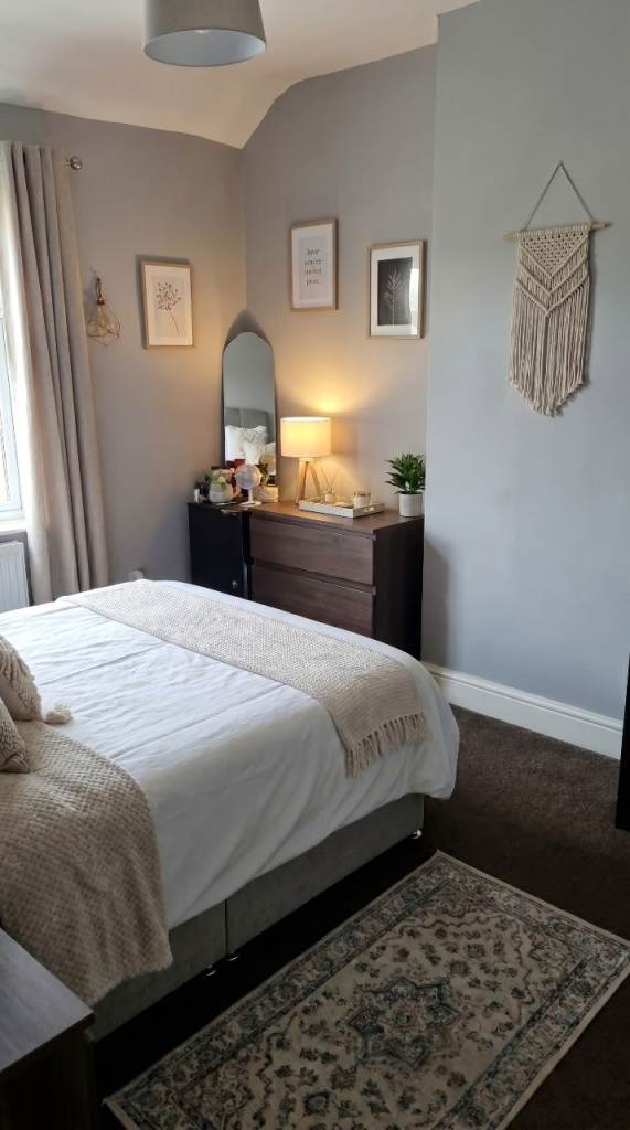 Moseley with multiple amenities and security features in Birmingham available. Call us now!