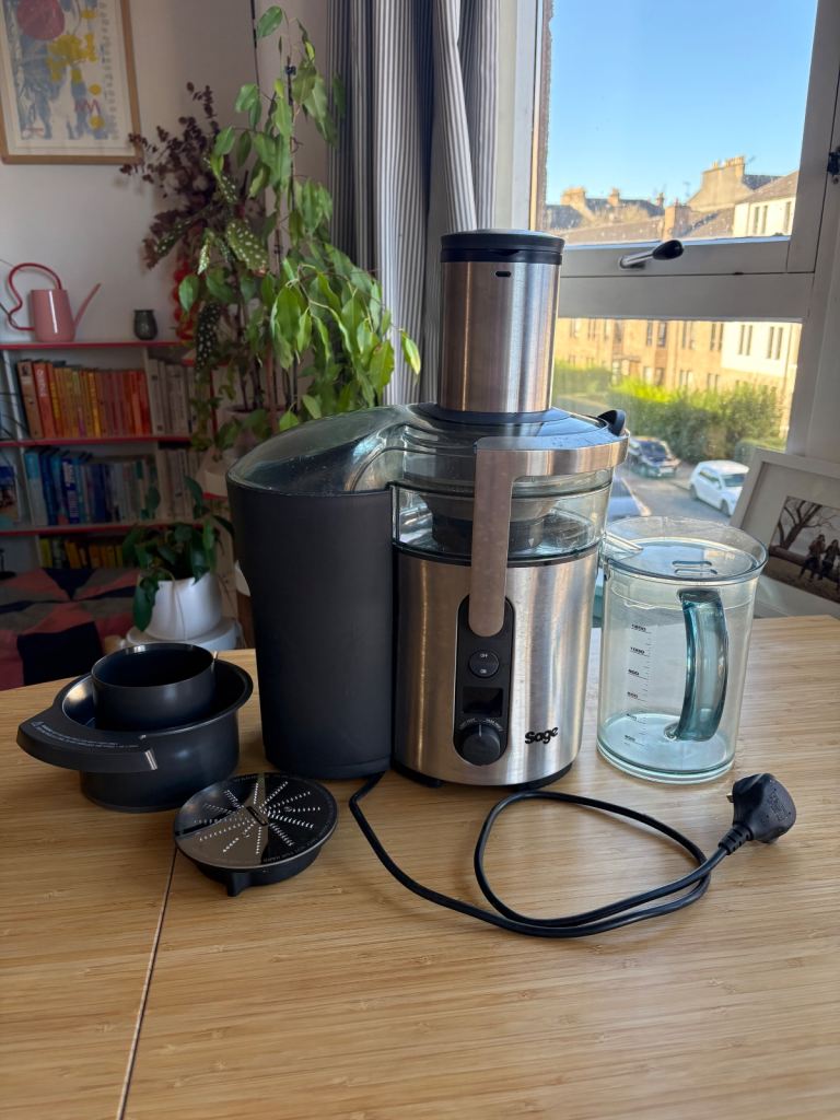 Sage BJE520 Heston Blumenthal Nutri Juicer 1.2L with Accessories