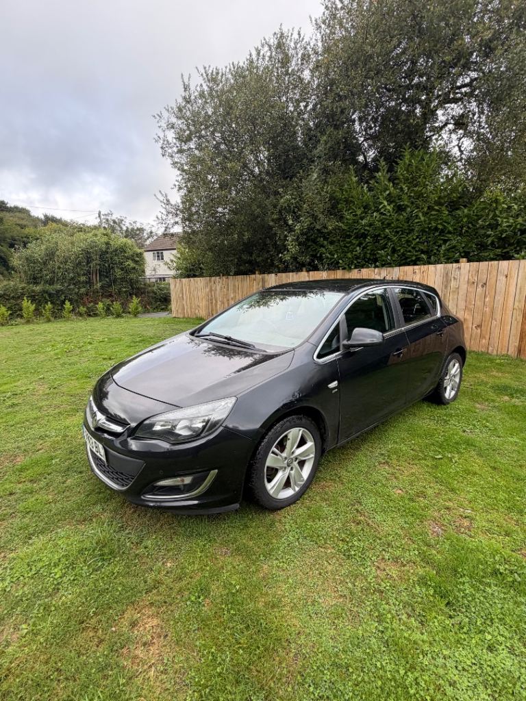 Vauxhall, ASTRA, Hatchback, 2013, Manual, 1686 (cc), 5 doors