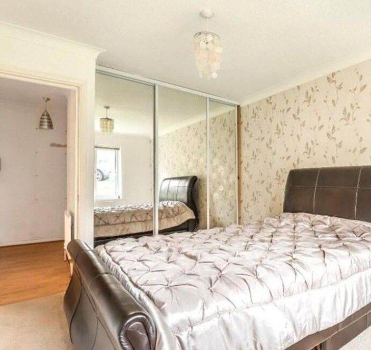 DOUBLE ROOM TO RENT IN SHARED FLAT PURLEY ALL BILLS INCLUDED