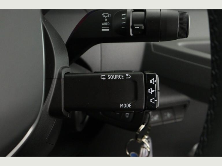 2025 Renault Master LM35 Blue dCi 150 Advance Medium Roof Van Auto PANEL VAN DIESEL Automatic