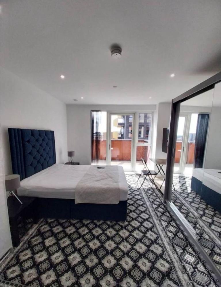 A double is available to share with a girl 