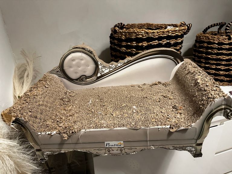 CAT SCRATCH SOFA & TUNNEL