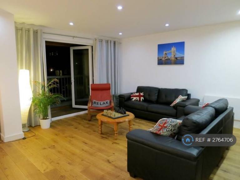 3 bedroom flat in Maltby Street, London, SE1 (3 bed) (#2764706)