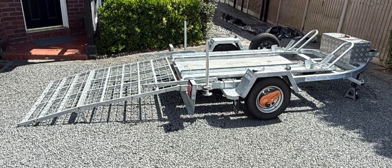 2 Bike Trailer with infills for easy loading