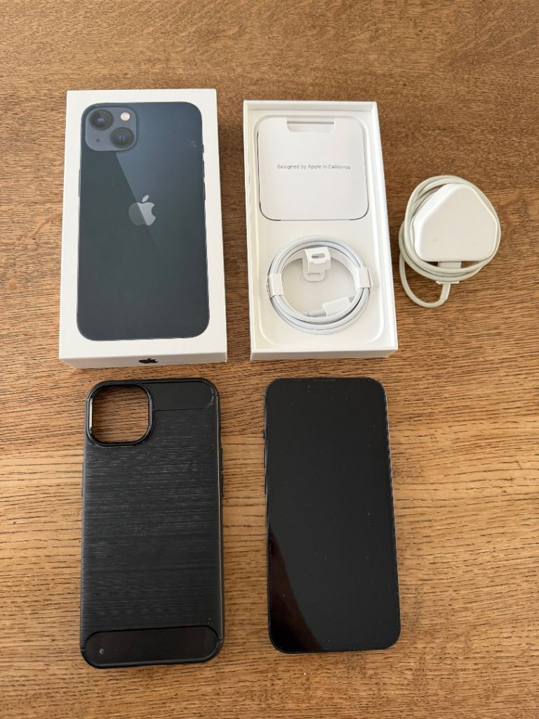 Apple iPhone 13 midnight black, 256GB, Unlocked, Very good condition 