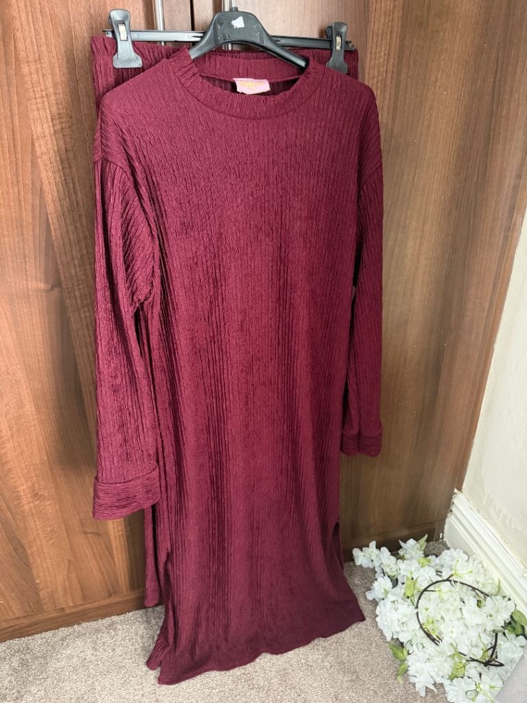 Burgundy Ribbed Long Sleeve Top and Trousers Set - new