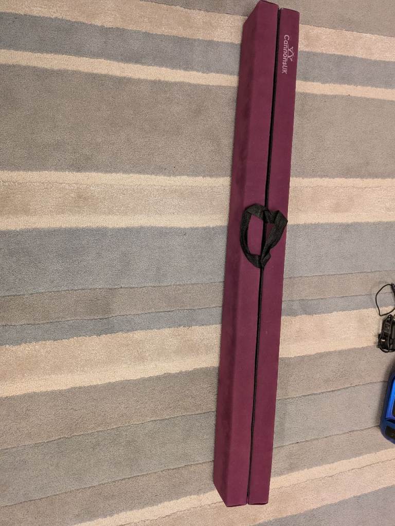 Folding 8ft gymnastics bar