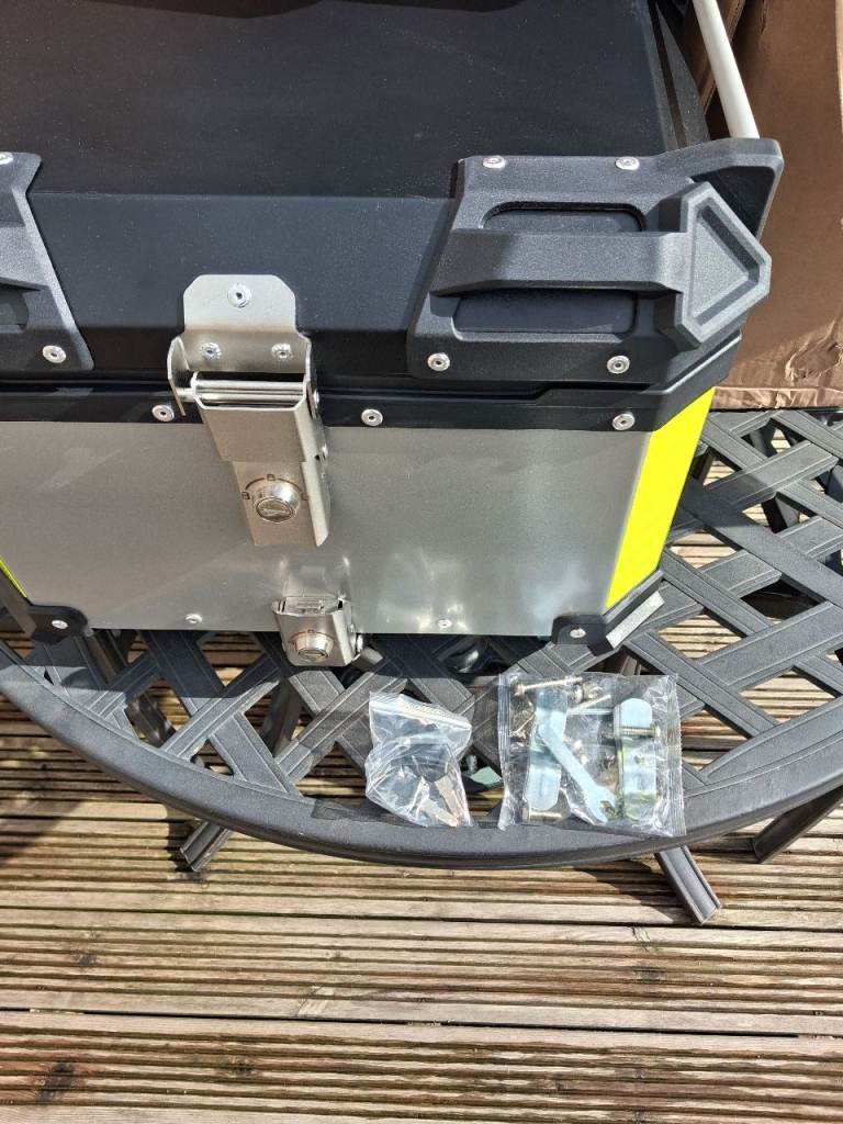 Motorcycle top box,45 litre aluminium, as new