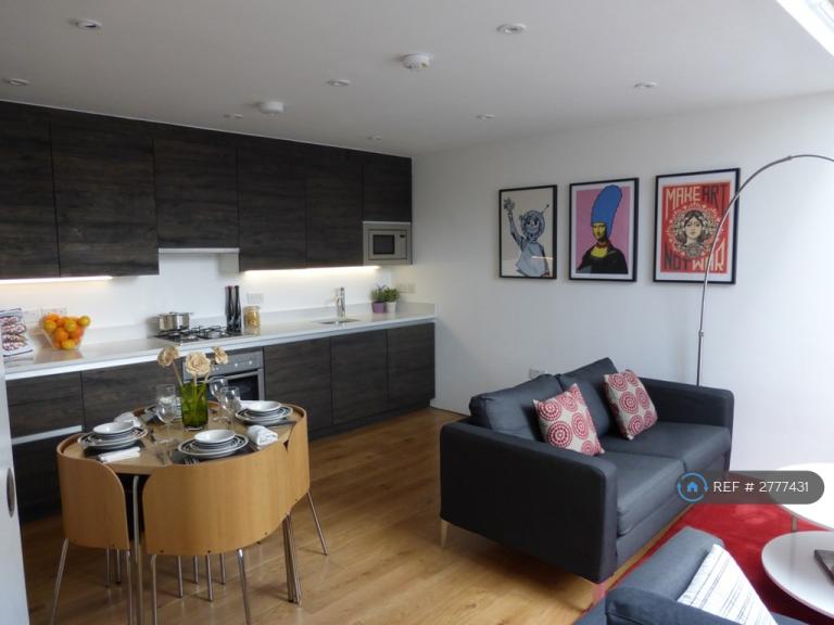 1 bedroom house in Westbourne Road, London, N7 (1 bed) (#2777431)