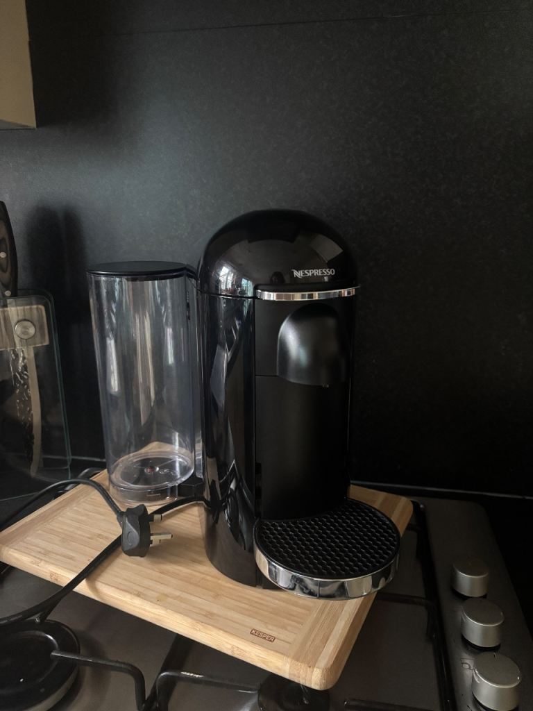 Nespresso Vertuo Coffee Machine – Fully Working