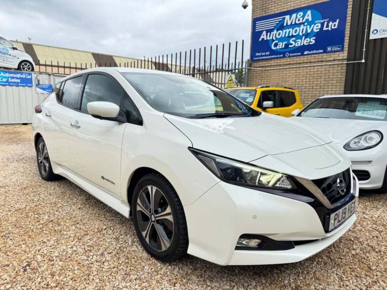 2019 Nissan Leaf 40kWh N-Connecta Auto 5dr HATCHBACK Electric Automatic