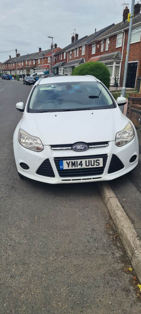 Ford, FOCUS, Estate, 2014, Manual, 1560 (cc), 5 doors
