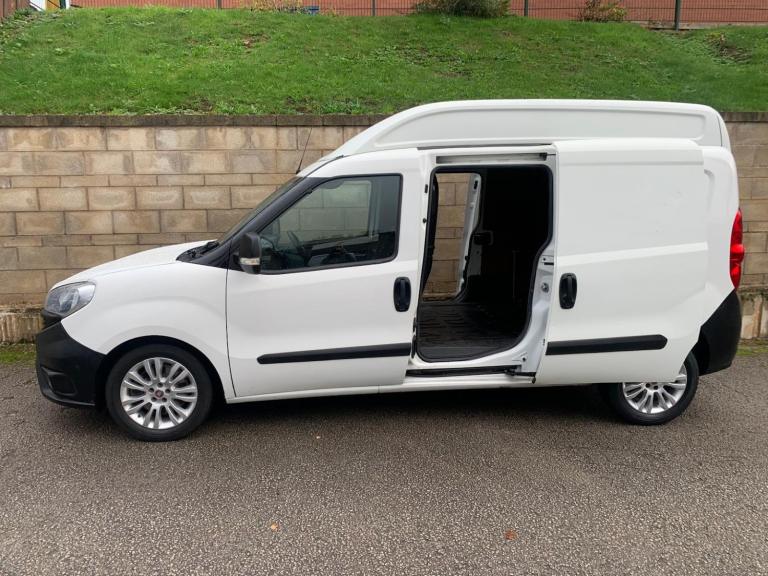 VAUXHALL COMBO 1.6 XL LWB L2H2 2300 HIGH ROOF VAT INCLUDED 2014